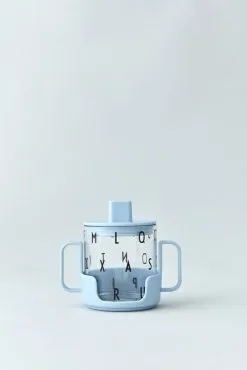 Design Letters Trinkdeckel Für Tritan Glas Oder Becher, Hellblau 8 Design Letters Trinkdeckel Für Tritan Glas Oder Becher, Hellblau -Kinfill Verkäufe 20103008LIGHTBLUE