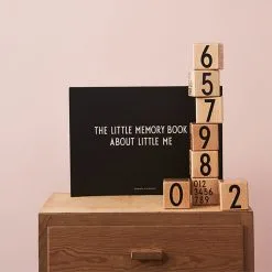 Design Letters The Little Memory Book About Little Me, Schwarz-türkis -Kinfill Verkäufe 31DLEtters iso HV