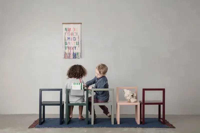 Ferm LIVING Stuhl Little Architect, Dunkelblau 6 Ferm LIVING Stuhl Little Architect, Dunkelblau – Bild 4