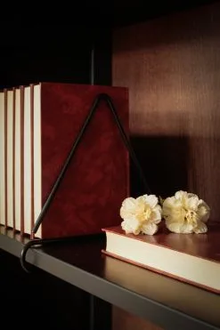 Lundia Wire Buchstütze, Dreieckig, Schwarz -Kinfill Verkäufe A5572 kolmio musta rekvi Lundia