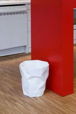 Essey Bin Bin Papierkorb, Weiß -Kinfill Verkäufe Bin B in Location 4 copy