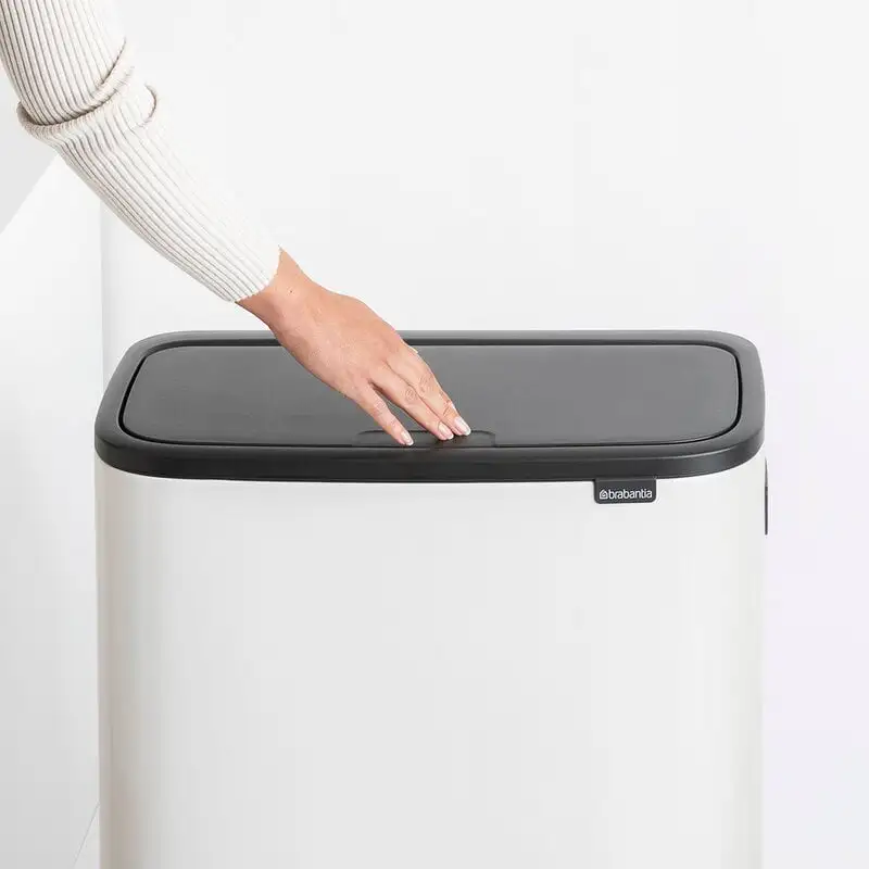 Brabantia Bo Touch Bin Hi Mülleimer, 60 L, Weiß 4 Brabantia Bo Touch Bin Hi Mülleimer, 60 L, Weiß – Bild 2
