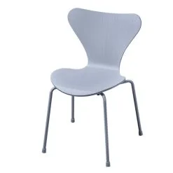 Fritz Hansen Series 7 Kinderstuhl, Lavendelblau