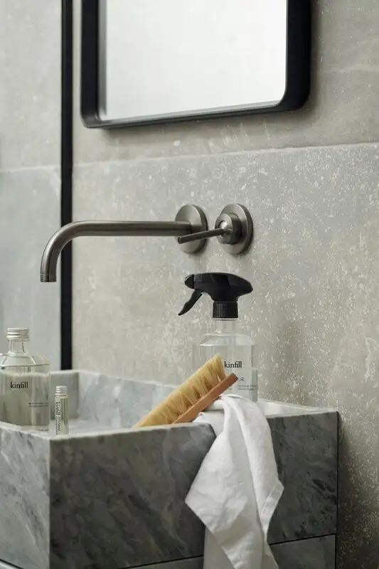 Kinfill Glas- Und Spiegelreiniger, Nachfüllpackung, Set Mit 2 Reinigern, 6 Kinfill Glas- Und Spiegelreiniger, Nachfüllpackung, Set Mit 2 Reinigern, – Bild 4