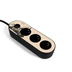 MyNolla Strip Steckerleiste, Charming Deer, Schwarz -Kinfill Verkäufe MyNolla TeemuJarvi black dear front