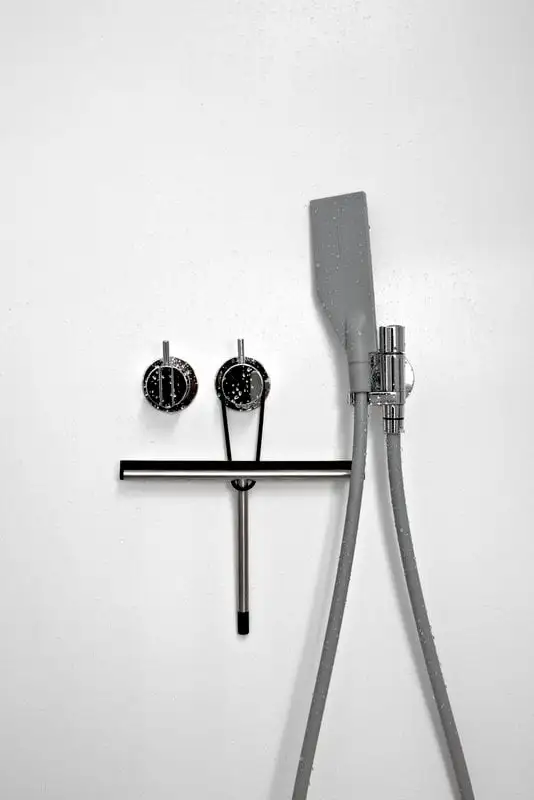 FROST Duschabstreifer Nova2, Gebürsteter Stahl 7 FROST Duschabstreifer Nova2, Gebürsteter Stahl – Bild 5