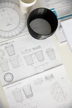 Hay Shade Abfalleimer, Hellrosa 10 Hay Shade Abfalleimer, Hellrosa -Kinfill Verkäufe Shade Bin black Shade Bin off white