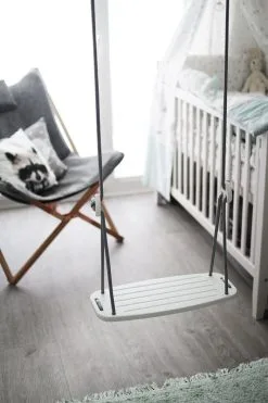 Schaukel Lillagunga Classic, Weiß – Grau -Kinfill Verkäufe interior update home living deco design minimal lilalunga swing vase plants white scandinavian inspiration blog stryletz 07