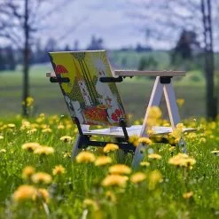 Yrjö Kukkapuro Mumin Stuhl, Klein 12 Yrjö Kukkapuro Mumin Stuhl, Klein -Kinfill Verkäufe moomin chair medium auringonpaisteessa 1280x1280 1