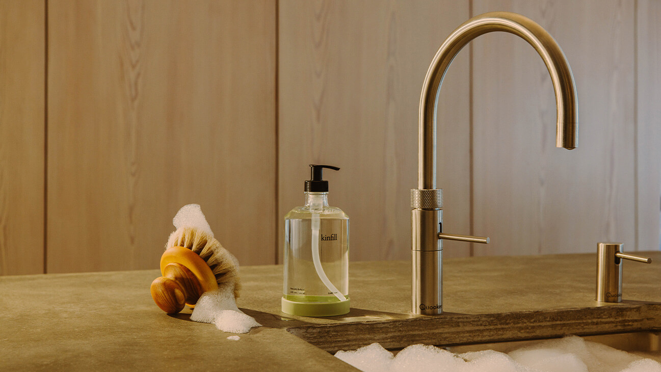 Titelseite -Kinfill Verkäufe oo