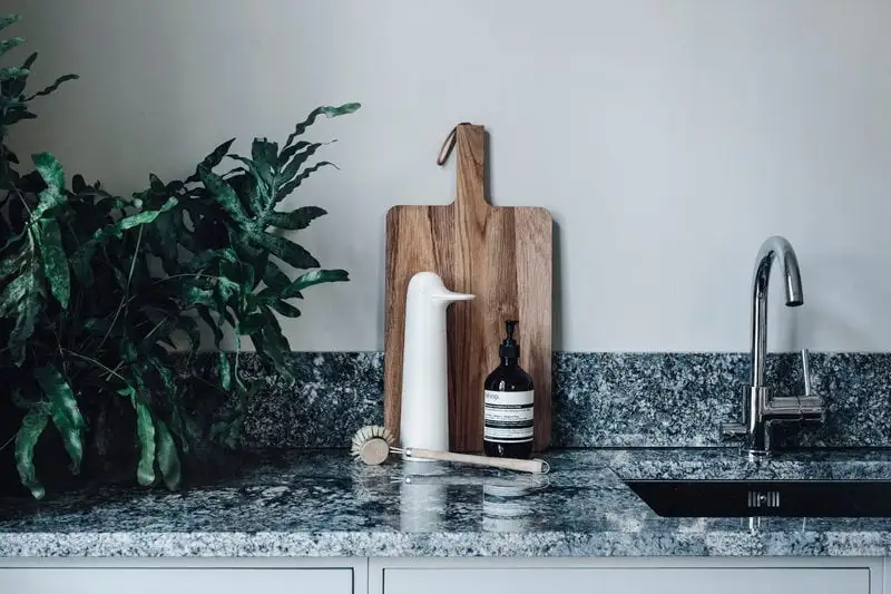 Jalo Helsinki Feuerlöscher Oiva, Weiß 5 Jalo Helsinki Feuerlöscher Oiva, Weiß – Bild 3